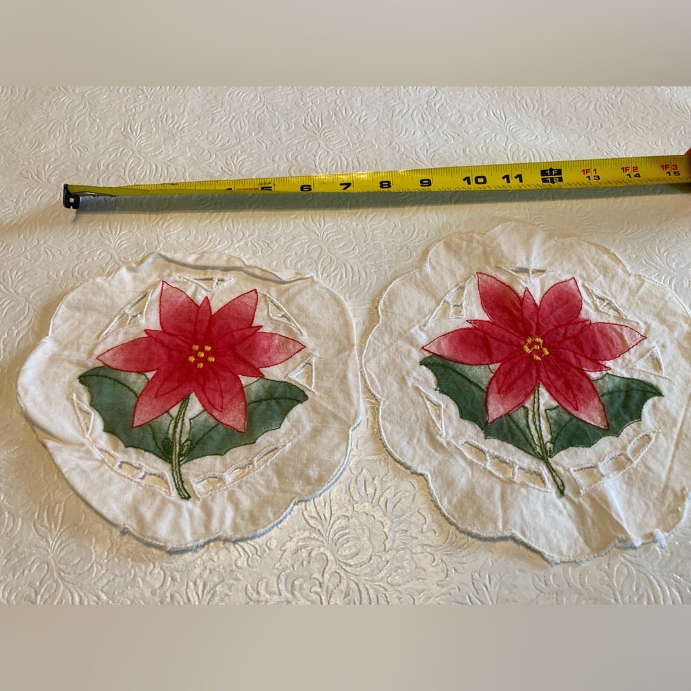 Vintage Handpainted Poinsettia Linen Doilies - Pair Doilies 60s 70s Christmas